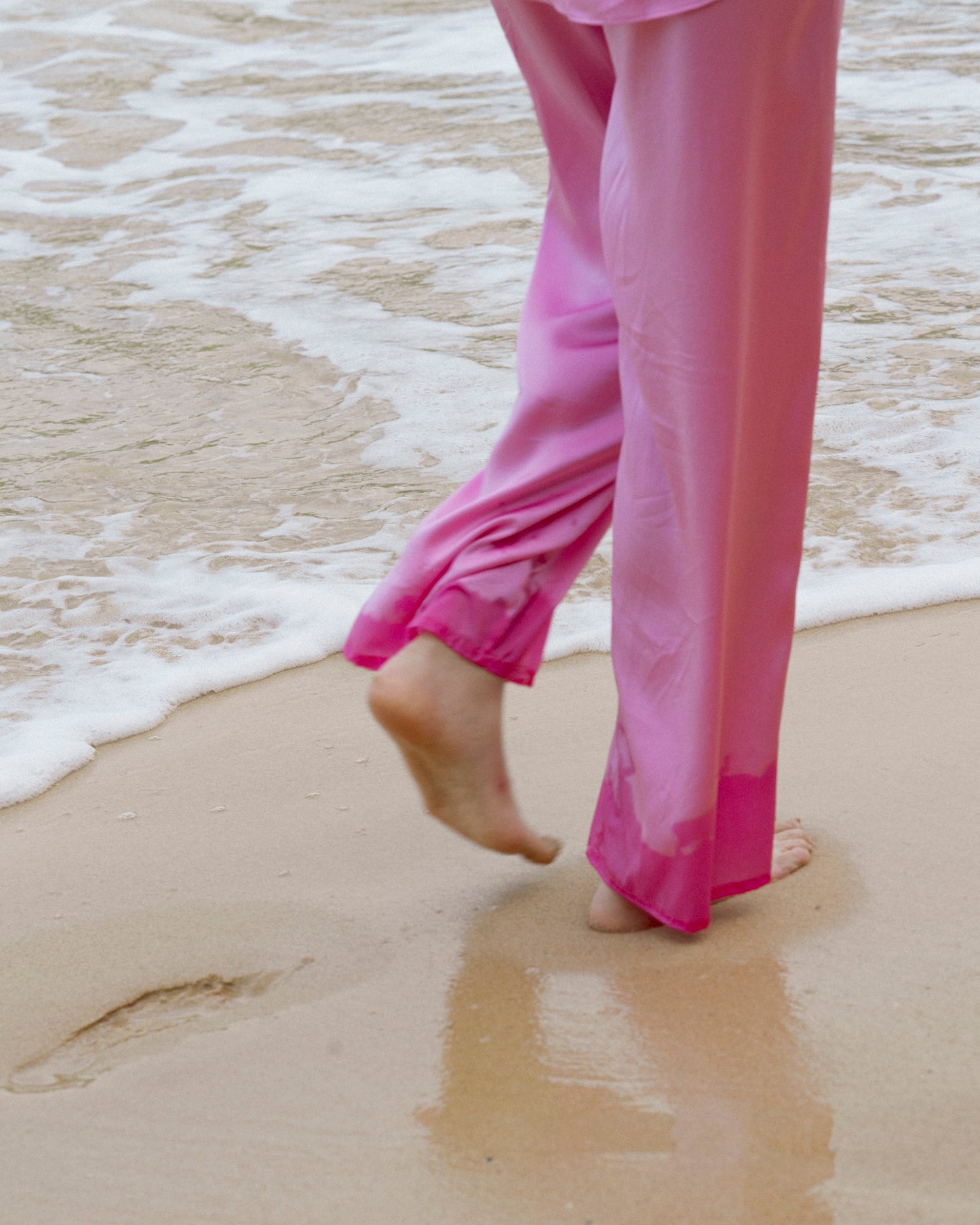 YŪGAWA Off-shoulder Silk Pyjama Set