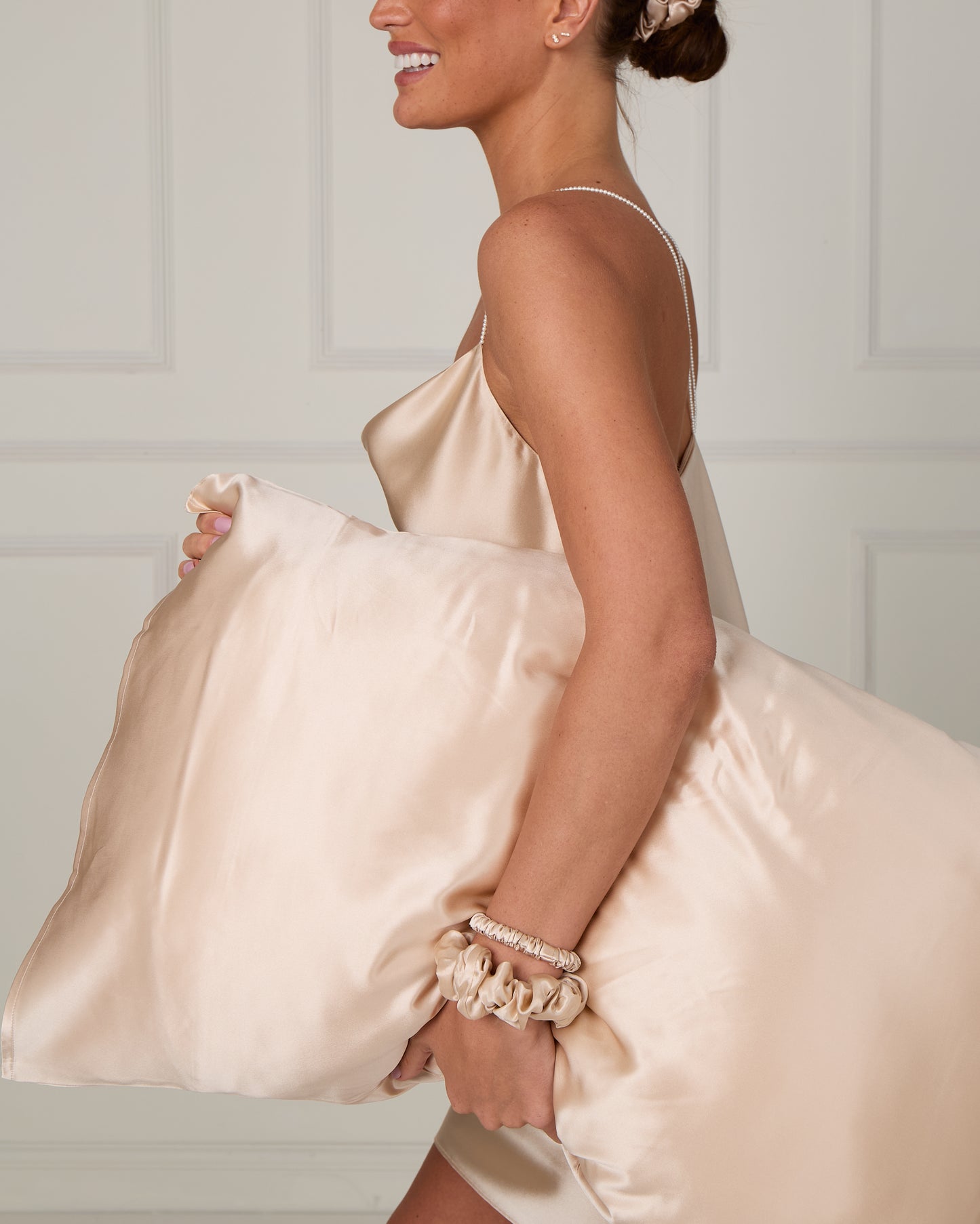 The MOONDROP 22Momme Pure Silk Envelope Pillowcase